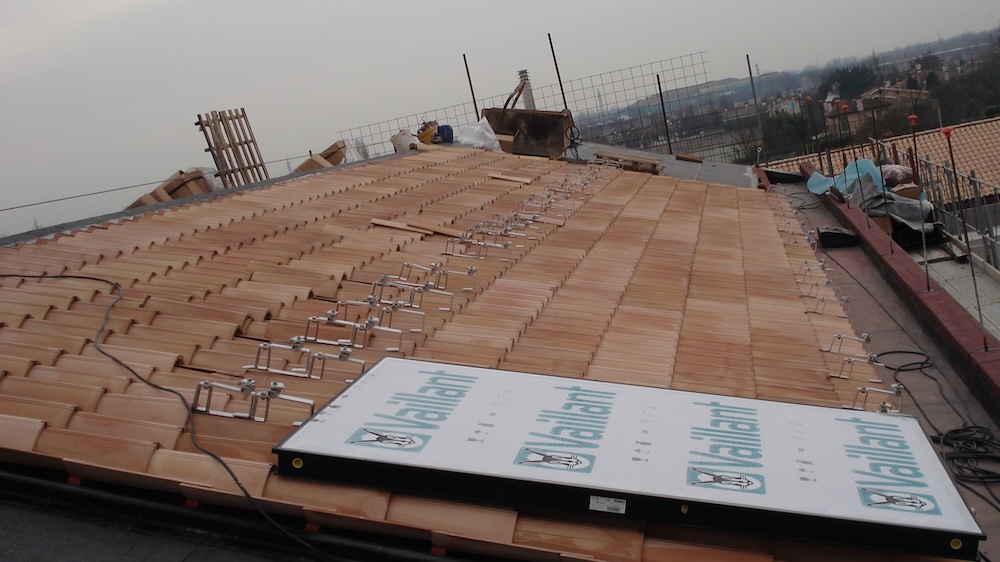 integrazione dei pannelli fotovoltaici nel tetto