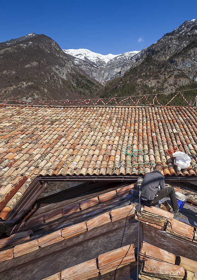 dettaglio del tetto freddo in zone con elevata escursione termica